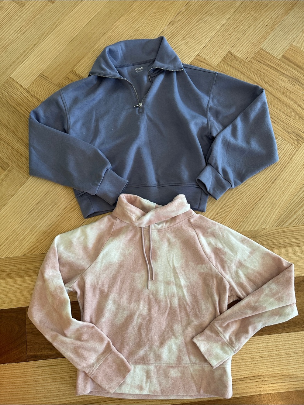 Lot of 2 Old Navy Sweatshirts Small Tall Bounce Fleece